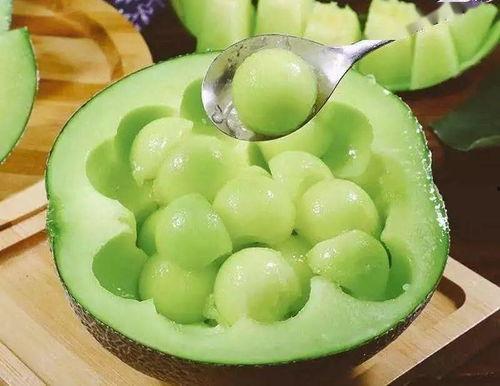 白蜜瓜的瓜囊可以吃吗,美味可口的食用奥秘